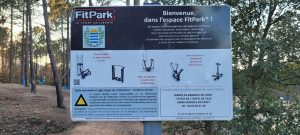 Panneau détails Fit Park Bagnols-en-Forêt