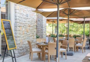 Les Caroubiers – Terre Blanche_Tourrettes