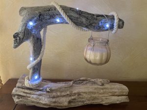 Suspension en bois flotté cerusé