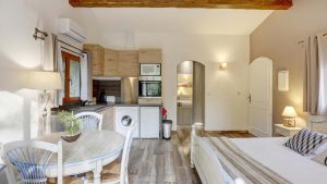 Bastide de Baou – Studio les Rosiers