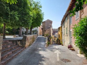 Visite Commentée du Village de Bagnols-en-Forêt_Bagnols-en-Forêt