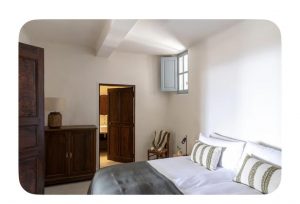 CHO Le Petit Chateau Beaux Mons_Mons