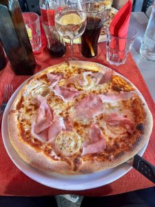 L &lsquo;Entracte_Fayence