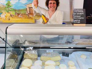 Dégustation de ¨Printemps au Marché Paysan de la Ferme du Laquet_Tourrettes